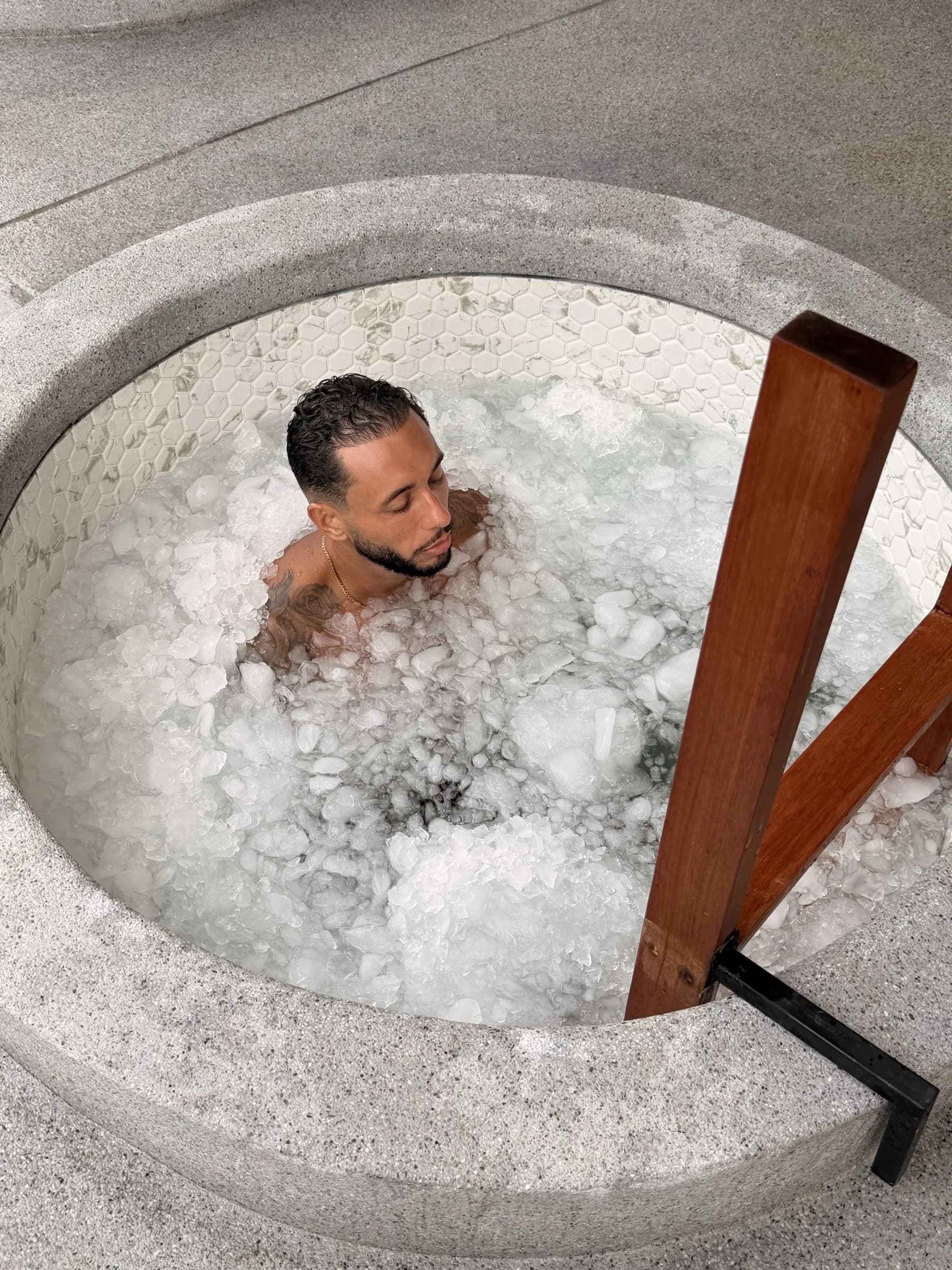 Cold at DOPA Sauna & Wellness Club